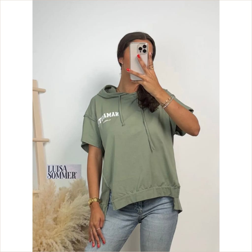 Namaste Shirt mit Kapuze kurzarm - shirt